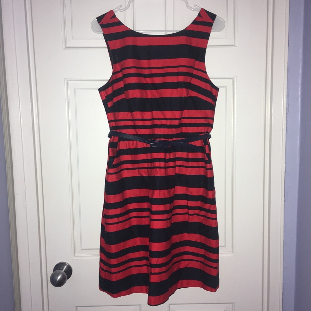 The Limited red/navy blue dress w/belt, size 4